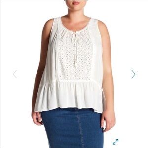 New Breathless Eyelet Detail Tank Top 0X